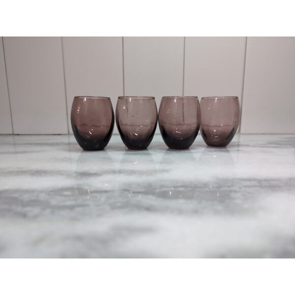 Amethyst Handblown Cordial Glasses Set of 4, Vintage Glassware, Small Cup, 2.5"H - Picture 4 of 9